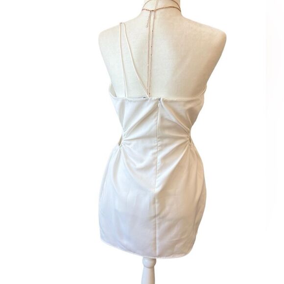 ZARA White Asymmetric Double Strap Cut Out Sides Fit & Flare Dress size large - Picture 4 of 12